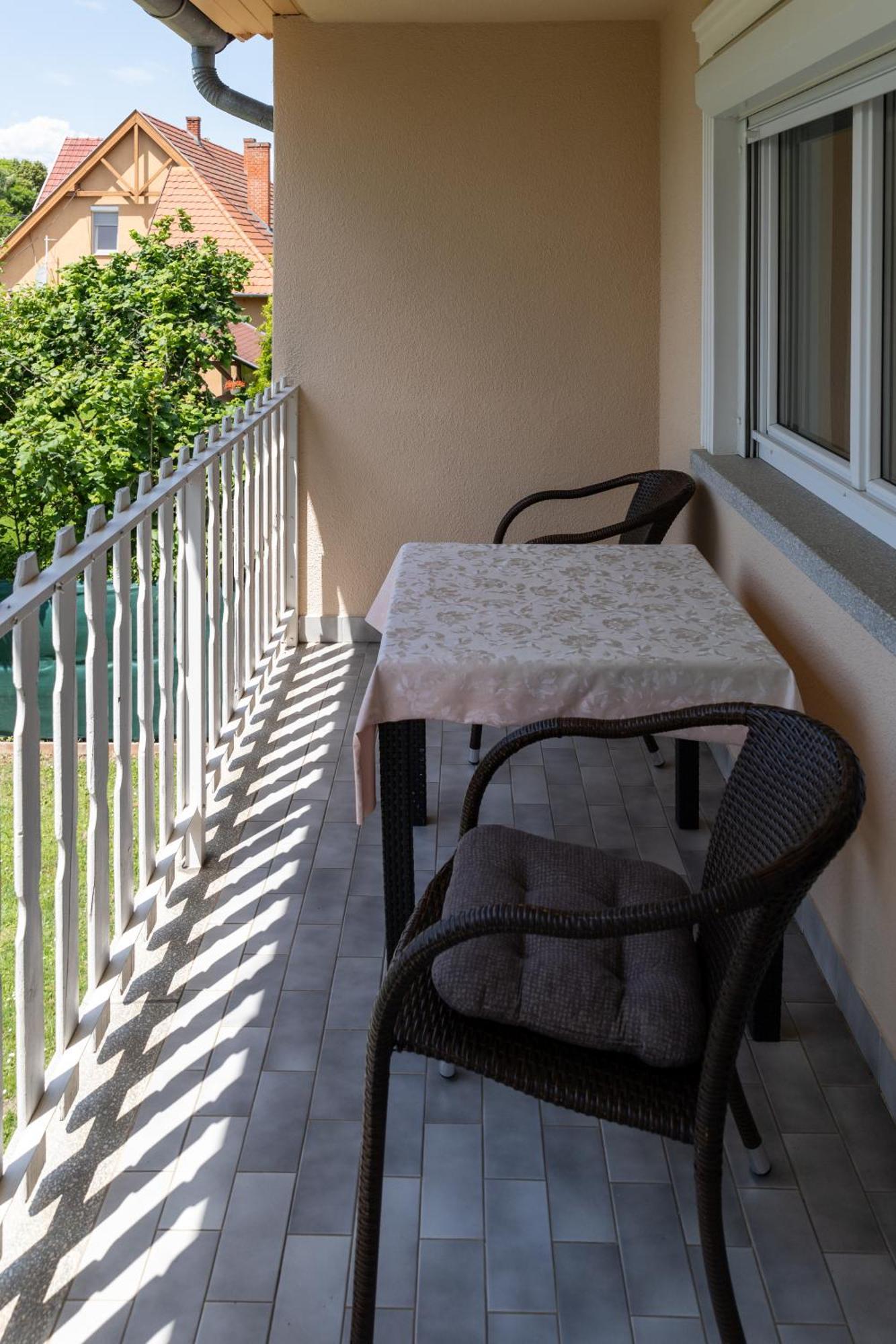 Fausztland Apartments 扎马迪 外观 照片